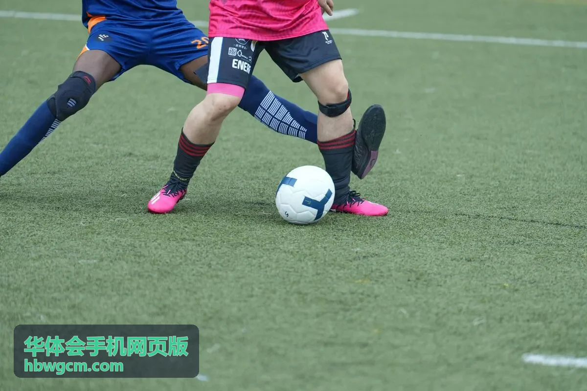 品牌联名合作视觉封面